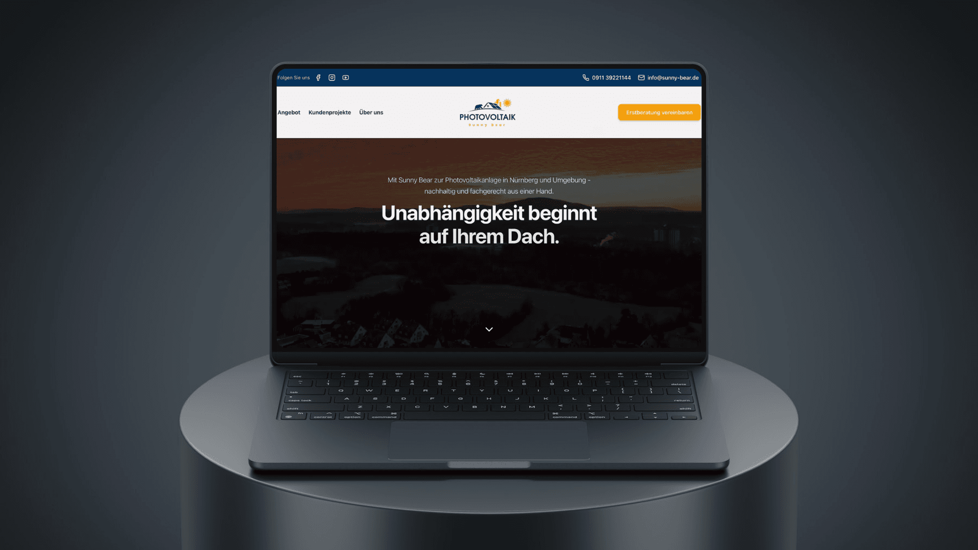 Professionelle Website-Entwicklung für Unternehmen - Moderne Webseite mit responsivem Design